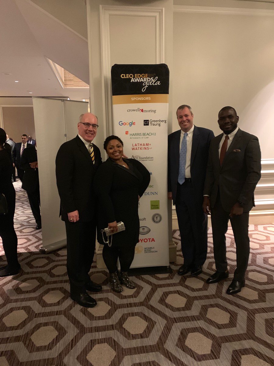 TFlynn_HB's tweet photo. A truly wonderful event honoring many great leaders for their successes in promoting diversity and inclusion for us all. @HarrisBeach was honored to be a sponsor. Congrats again to Phyllis Harris at Walmart and the @cleoscholars for such a successful event. #cleoat50 https://t.co/m1lS3my4Xw