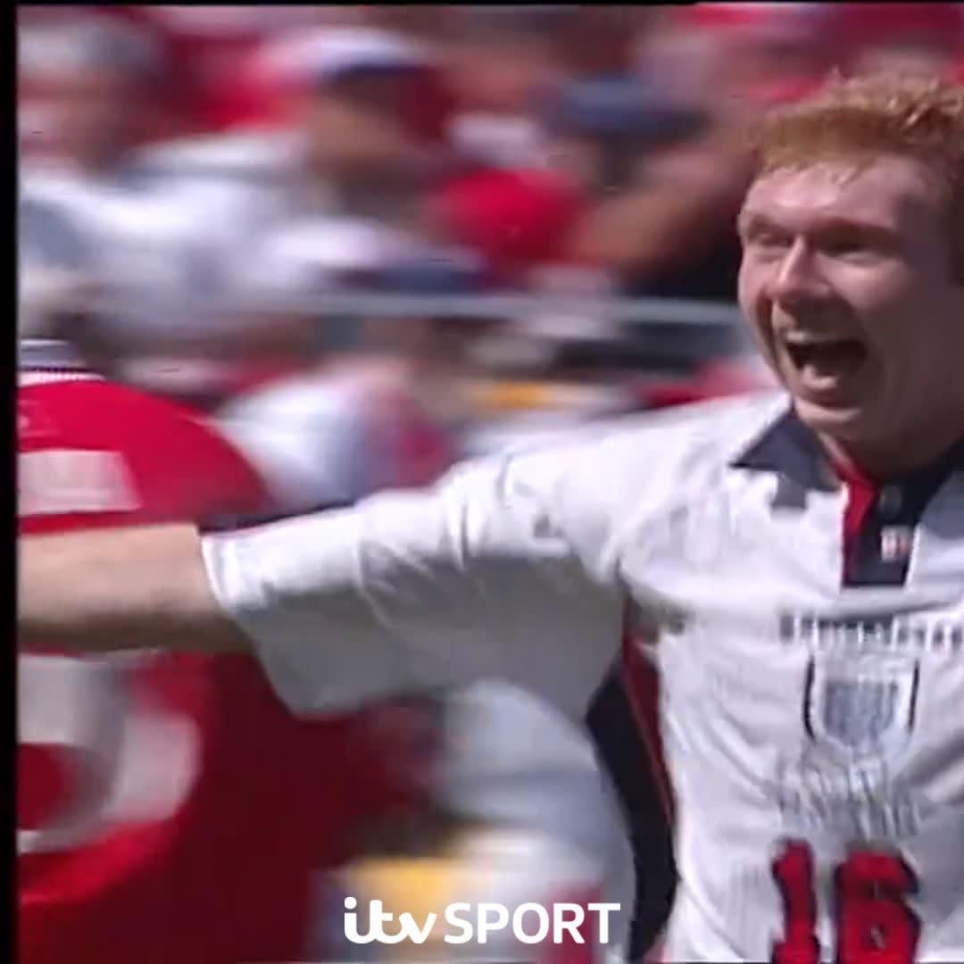 Happy birthday to Paul Scholes!

To celebrate here\s a classic Scholesy pearler for   