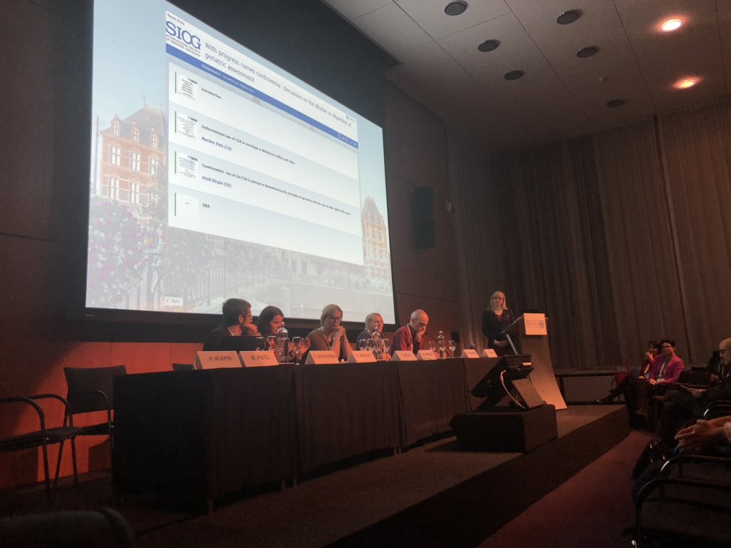 SarahAllison10's tweet photo. Dispersion v. Dilution of GA with @tanyawildes  and @HKlepinMD “Nomenclature is important” and “A little bit for a lot of patients is better than all of it for only a few” #siog2018  #gerionc #geriheme https://t.co/WQby9FrpTr