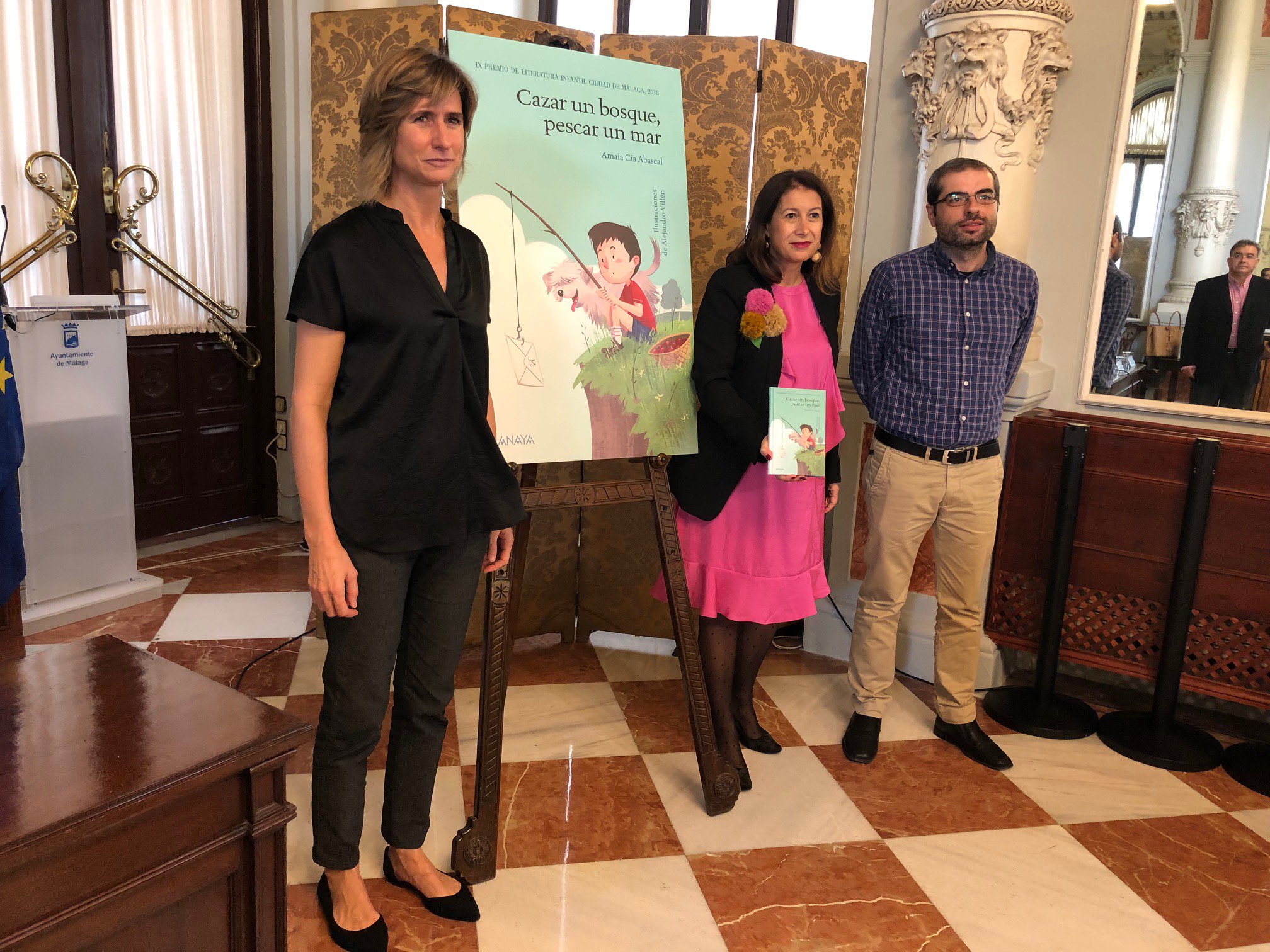 Ayuntamiento de Málaga on Twitter: "Presentada la obra 'Cazar un bosque,  pescar un mar', de Amaia Cid Abascal ganadora del IX Premio de Literatura  Infantil Ciudad de Málaga https://t.co/e08gMHqYIe https://t.co/eYAuSWcrDw"  / Twitter