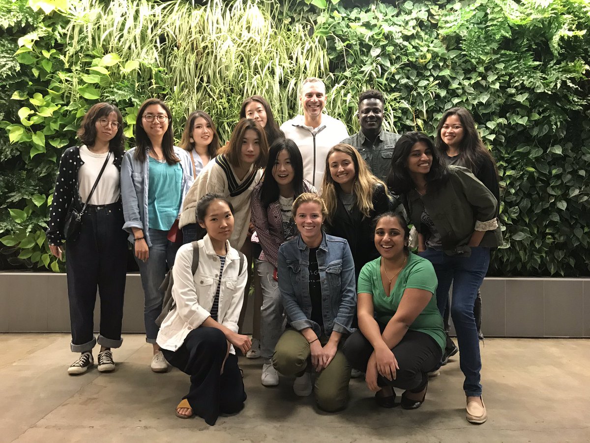 Our Entertainment Promotion class had a great visit to <a href="/72andSunny/">72andSunny</a>, where Brand Manager Jen Toohey showed us around the beautiful offices and shared her experience in the company. Thank you, Jen!
