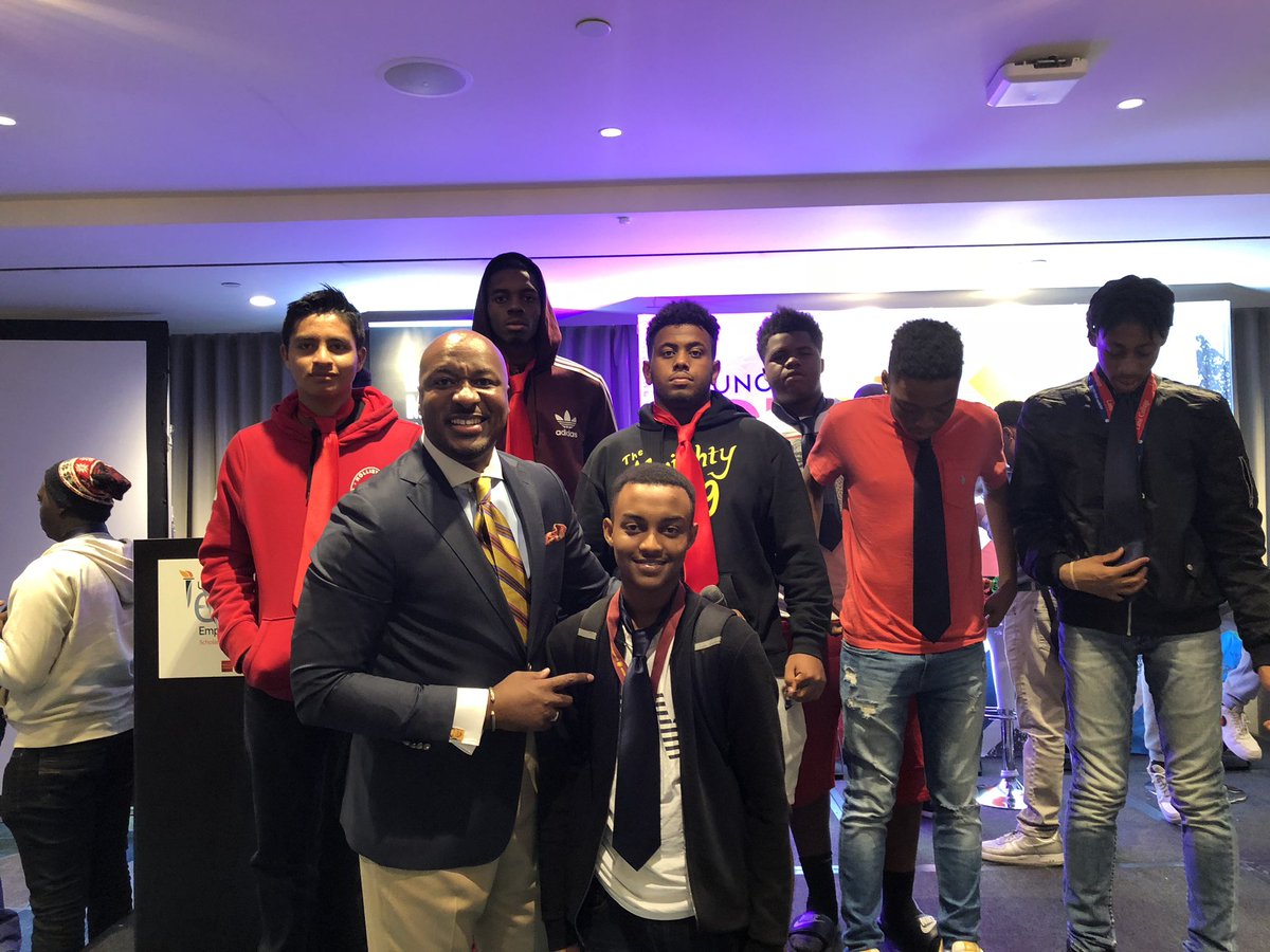 UNCF's tweet image. We have successfully taught the young men how to tie neckties! #EmpowerMeTour @DrAlexEllis #GuyTalk