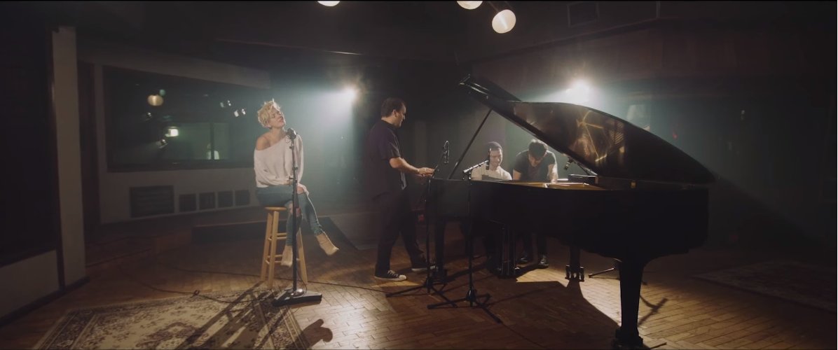 wearerumbleyard's tweet photo. Watch Betty Who re-imagine her track "Human Touch" https://t.co/z4fFuS2P9j https://t.co/PgNvAG7xCE