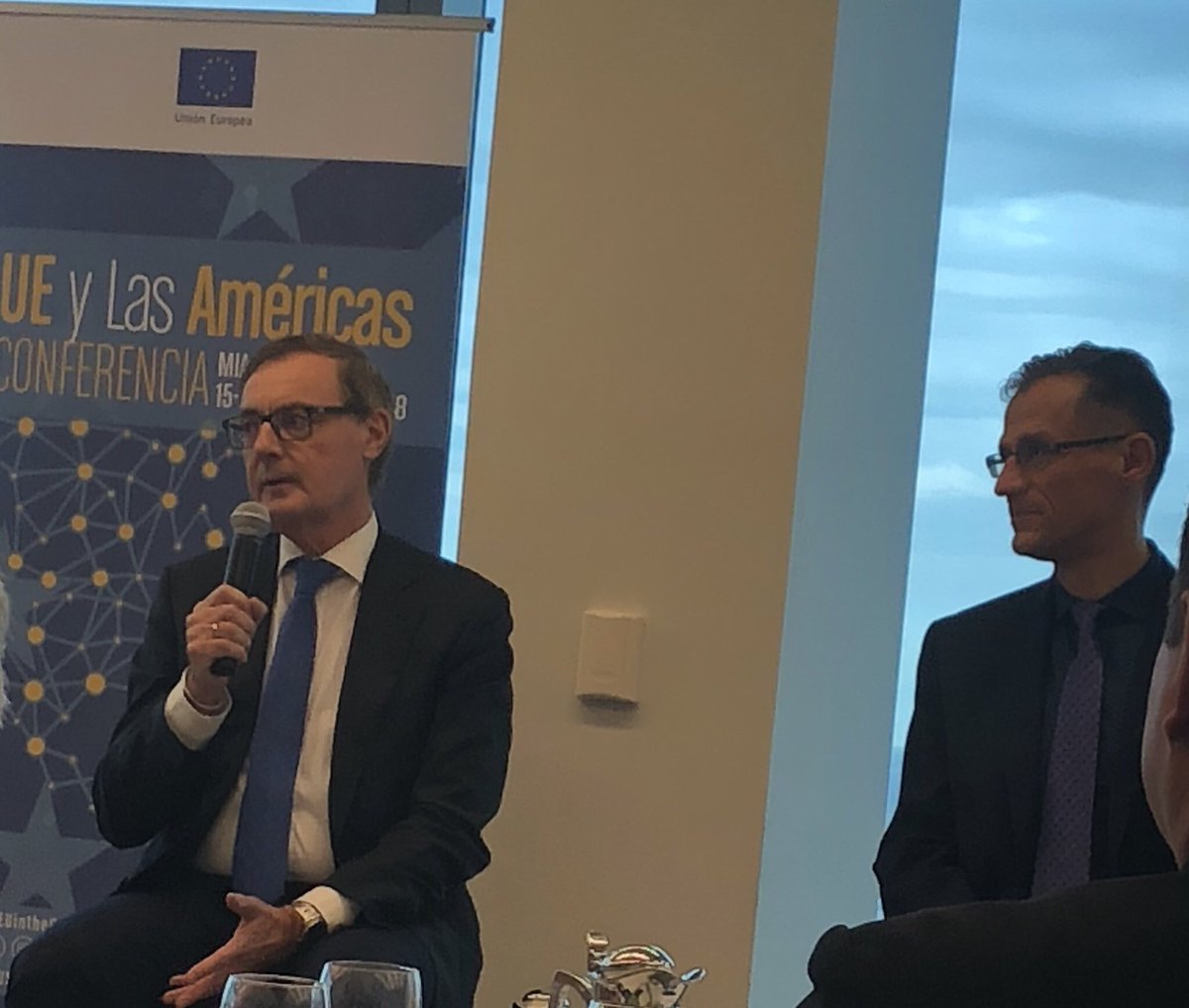 MEUCEFIU's tweet photo. Top high ranking representatives from government for the last panel on #EU Trade &amp; Agreements #NAFTA @EUAmbUS @EUintheUS @KenSmithramos @danperikson @BlueStarLLC #euamericas @GT_Law. Thanks for an outstanding panel. https://t.co/dke3U8b6DN