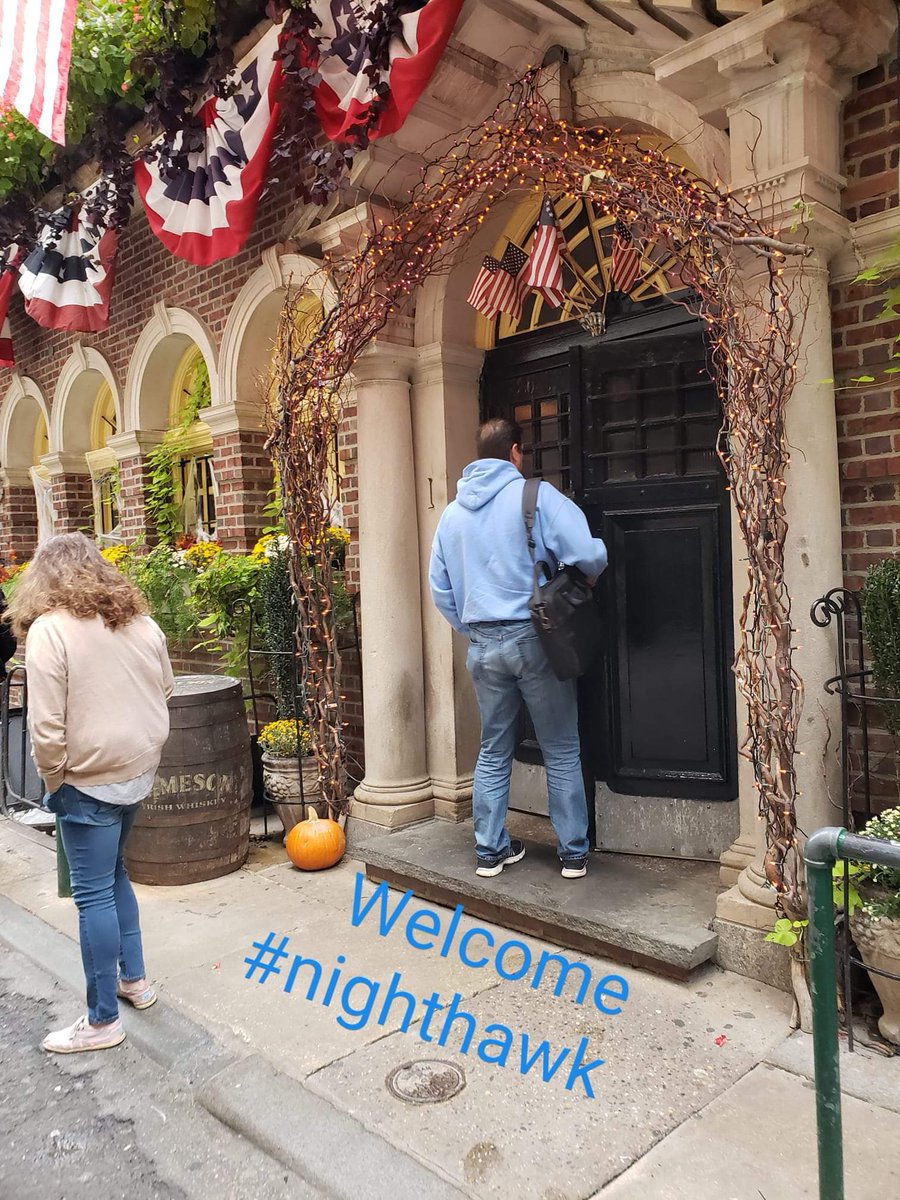 Nighthawk_Bill Bowers tweet media