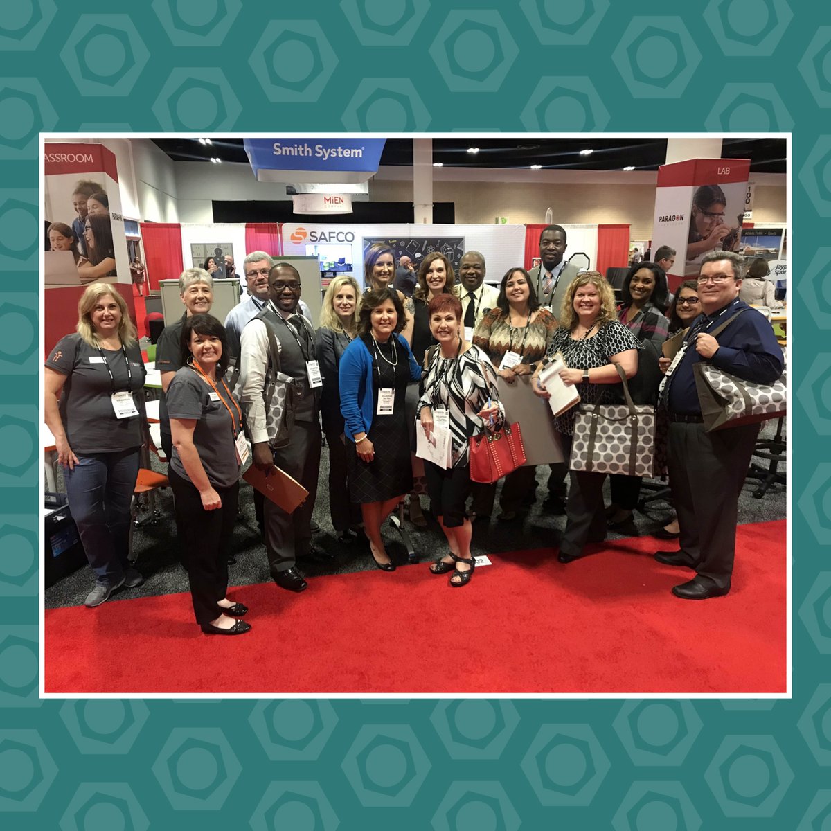 ParagonPeople's tweet photo. We want to give a big shout out to all of the amazing people that visited our booth at this year's EDSpaces. We had a great time! Thank you @AchievementSch  for the photo. #EDSpaces2018 #LearningEnvironments https://t.co/VFsP1IX0Wb