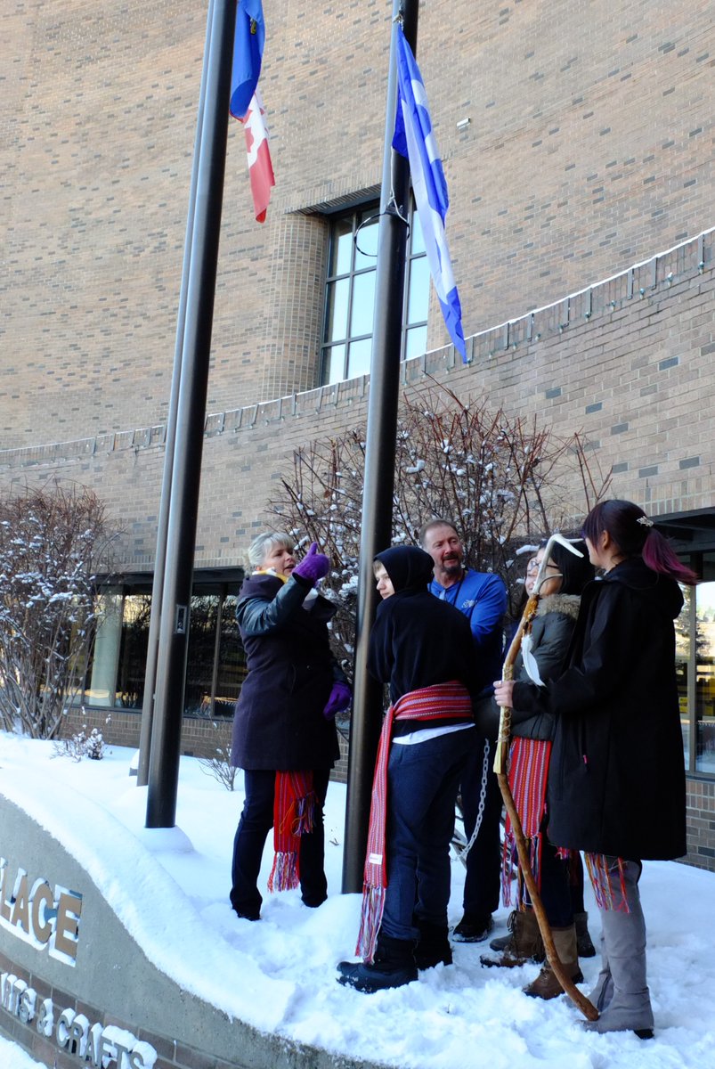 StAlbertLibrary's tweet photo. Awesome to see students from @sgsjh help Mayor @CathyHeron in raising the Métis flag outside of St. Albert Place. #LouisRiel #MetisWeek2018 https://t.co/mlJAuEJFqt