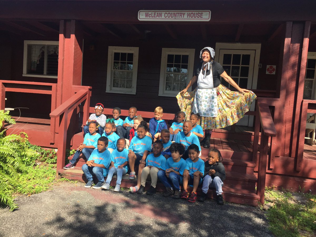 Fun day at the Farm!@LorrieDurkin <a href="/berryblonde1977/">Carrie Bush ✏️</a> <a href="/JoeyBGoodman/">Joey</a> <a href="/Russ_Schwartz/">Russell Schwartz</a> <a href="/LisaDalachinsky/">Lisa Dalachinsky</a> <a href="/ms_srein/">Sarah Rein</a> <a href="/batool_attiya/">Attiya Batool</a> <a href="/NBFgallery/">NBFgallery</a> @NBFCounselor <a href="/NBFelem/">Nova Blanche Forman</a> #KnowNova #GrowNova #thebrowardschools #wishywashy