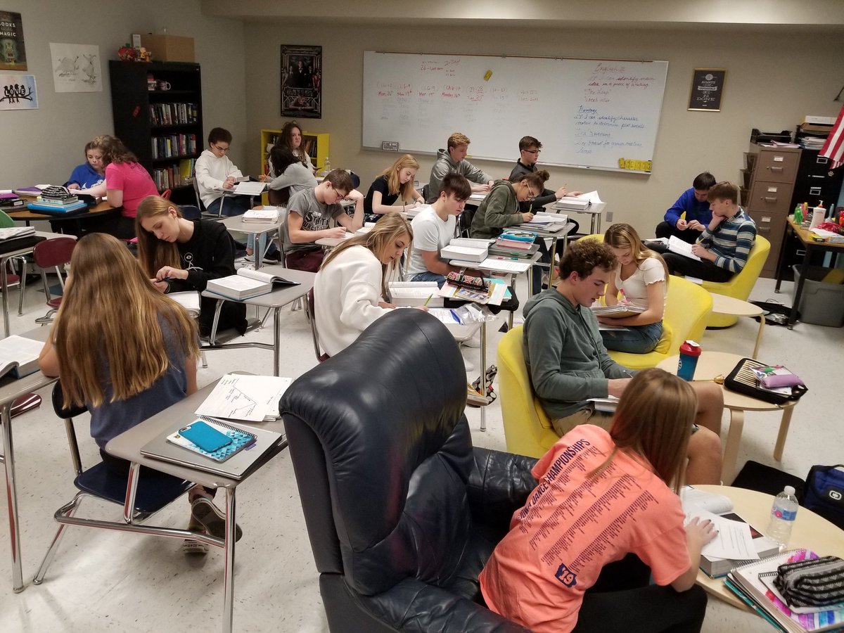 GoTeamEnglish's tweet photo. Reading and discussing "The Leap" in class today! We love @Chatt_LErdrich https://t.co/zsqEuu3OhM