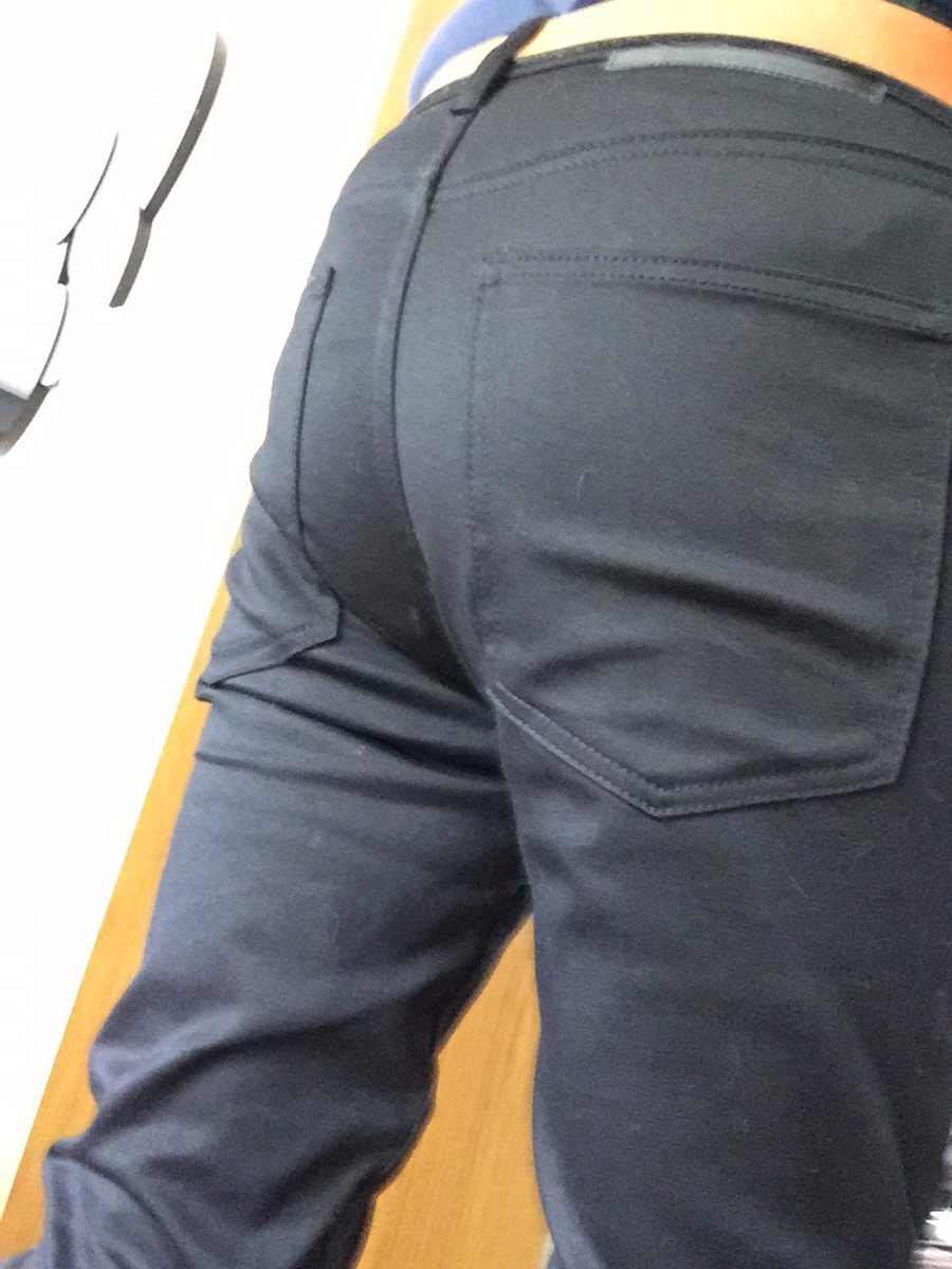 johndur57597821's tweet photo. Cheap Monday https://t.co/atiWq0kZdA