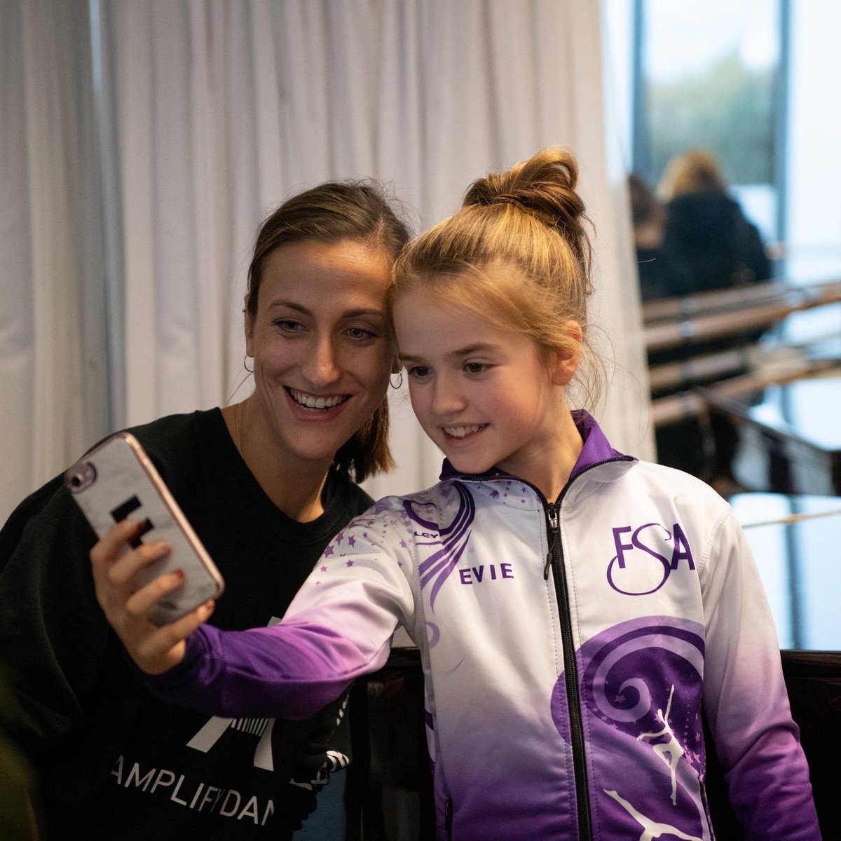 At Amplify we allocate specific time at the end of the day to meet and greet our faculty and get your selfies with us! 🔊❤
#rosinaandrewsmethod #amplify