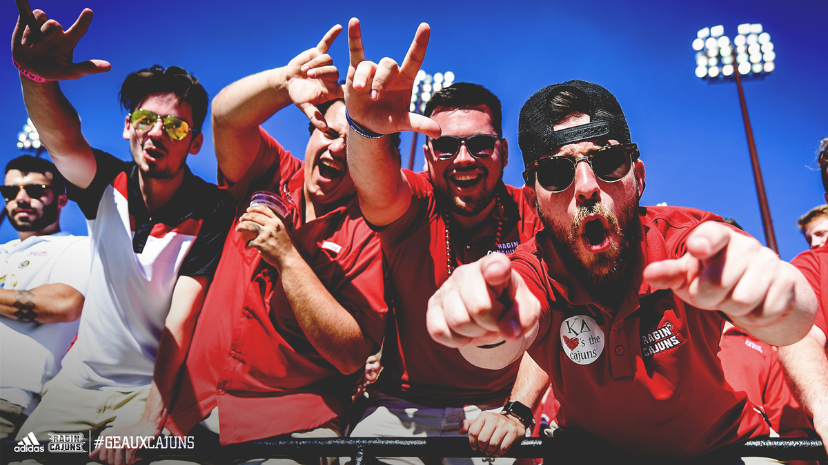 RaginCajunsFB's tweet photo. 2️⃣4️⃣ hours until this. 

#cULture | #GeauxCajuns https://t.co/ZuincoJhrJ
