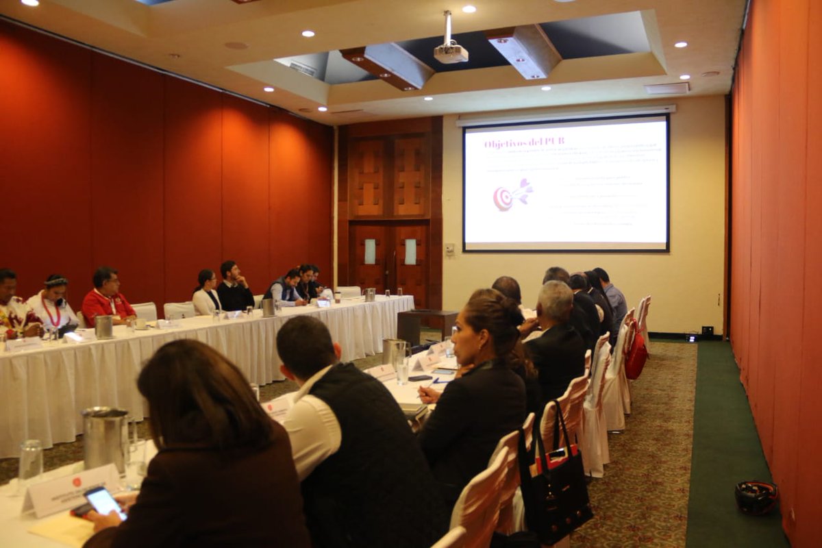ASocialJal's tweet photo. El desarrollo social en Jalisco reúne hoy a distintas áreas en la Décima Sesión Ordinaria de la CDS. Revisamos temas de transparencia y la situación financiera actual, cuestiones prioritarias en la reunión encabezada por el Srio. @DavielTrujillo https://t.co/QorDt5xUZM