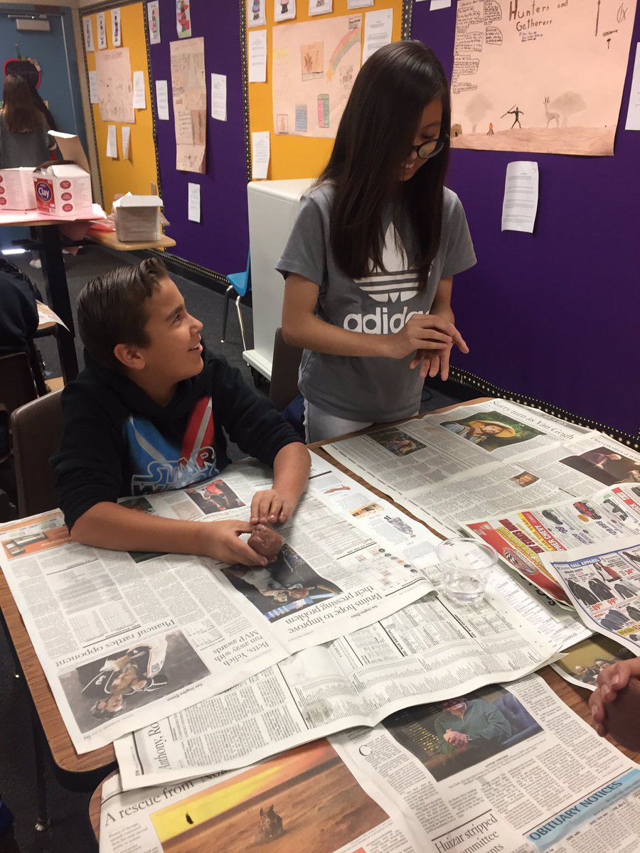 Mrs_ChRodriguez's tweet photo. Making pinch pots. #pinchpots #divingintohistory @OswaltAcademy @MrsDuldulao @RowlandSchools https://t.co/SPmxH2sC6l