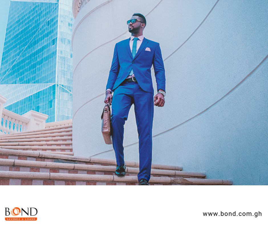 BONDghana's tweet photo. Handing out your business card to a prospective client is one of the best feelings in the world. 
Come talk to us at Bond and let's make that dream a reality. https://t.co/9Rz4nOtTnQ