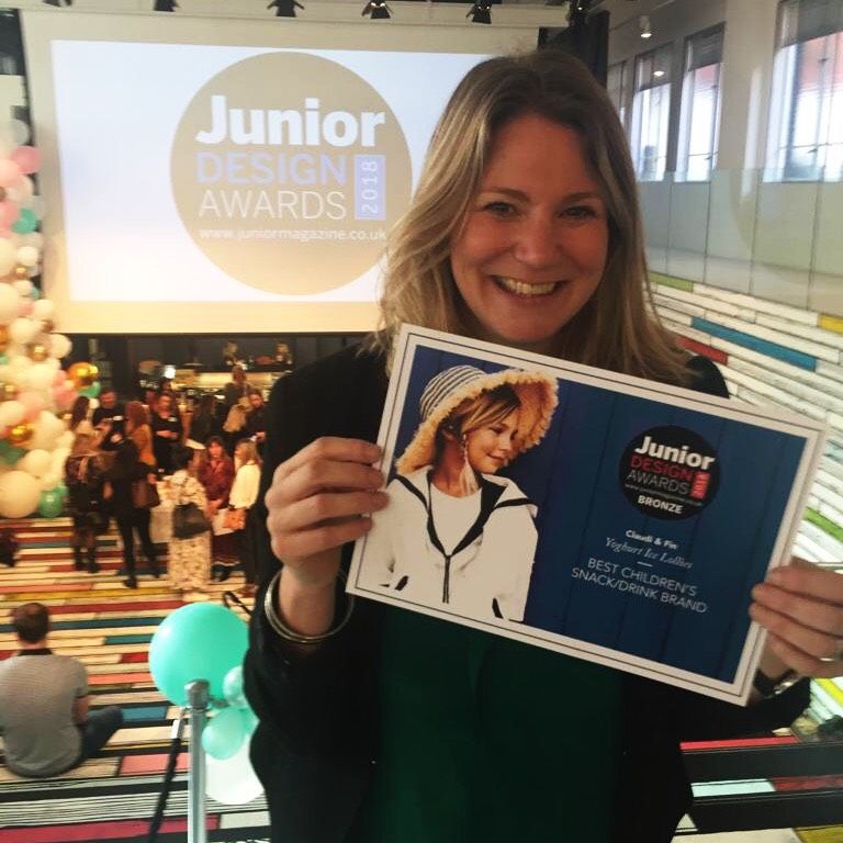 claudiandfin's tweet photo. So great to hang out with fellow food founders @small_and_wild and @kiddyum at the recent @JuniorMagazine Awards bash this week. Thanks for having us and thanks for our award! #jda2018 #foodfounders https://t.co/NmHBdBgK1J