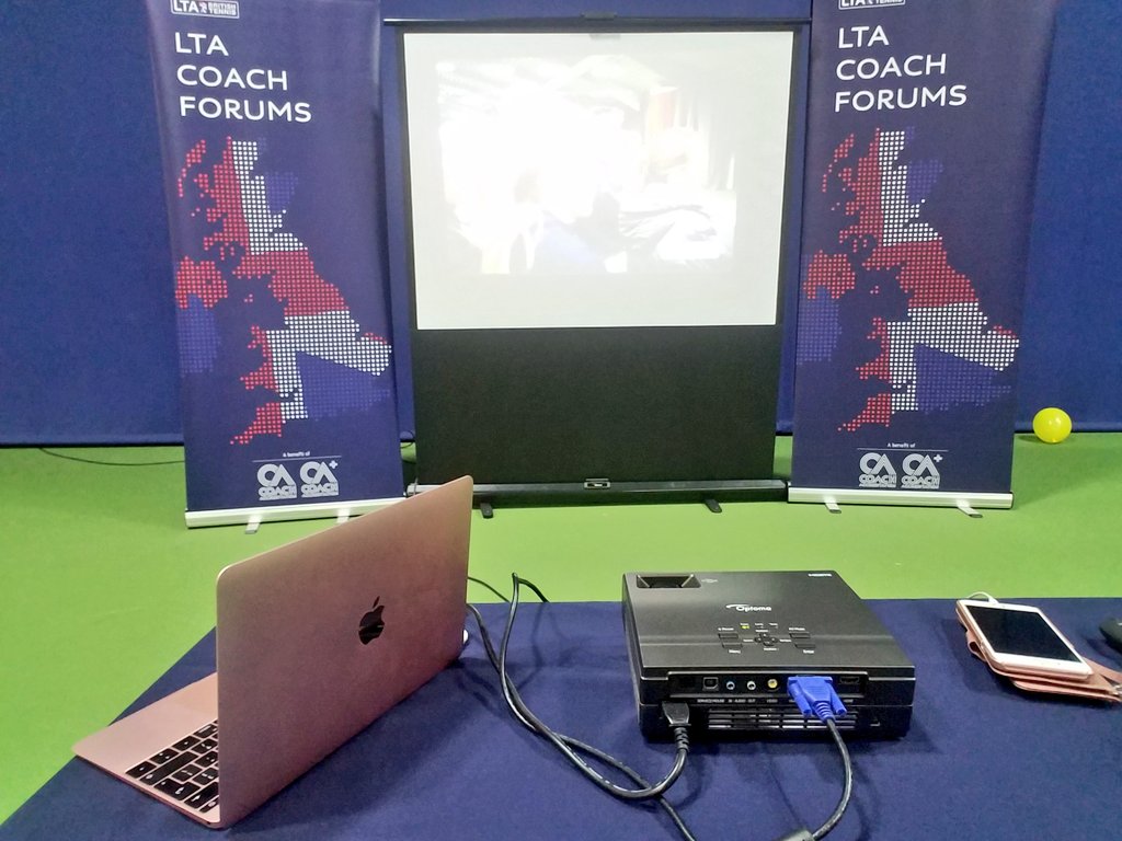 msmithtennis's tweet photo. When @islatennis sets up for the on-court session #rosegold #coachforums2018 #sass #addingthesparkle #alltheenergy https://t.co/qC0BMq512M