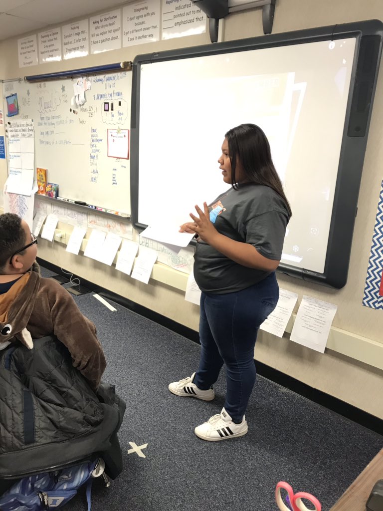 MrsCrook1126's tweet photo. My ❤️ is full. #WonderCrooks had my past student come in and read to us for #BountyofBooksDay! As an added extra, she shared about what #AVID is doing for her in Middle School. #TCSDshare #AVIDrocks #readingrocks #proudmoment https://t.co/4NXHEljhWG