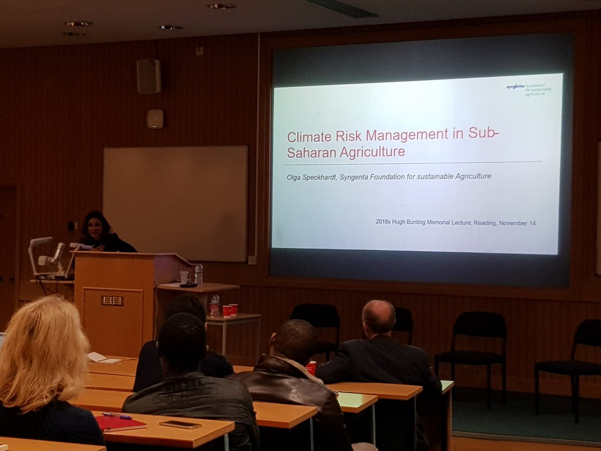 chamzeke's tweet photo. Hugh Bunting Memorial Lecture
@RUSUtweets @ngum_azinwi @cheveningfco  Weather insurance innovation schemes

#ActionForFood 
#CheveningJourney2018 https://t.co/1dvjEsSpvz