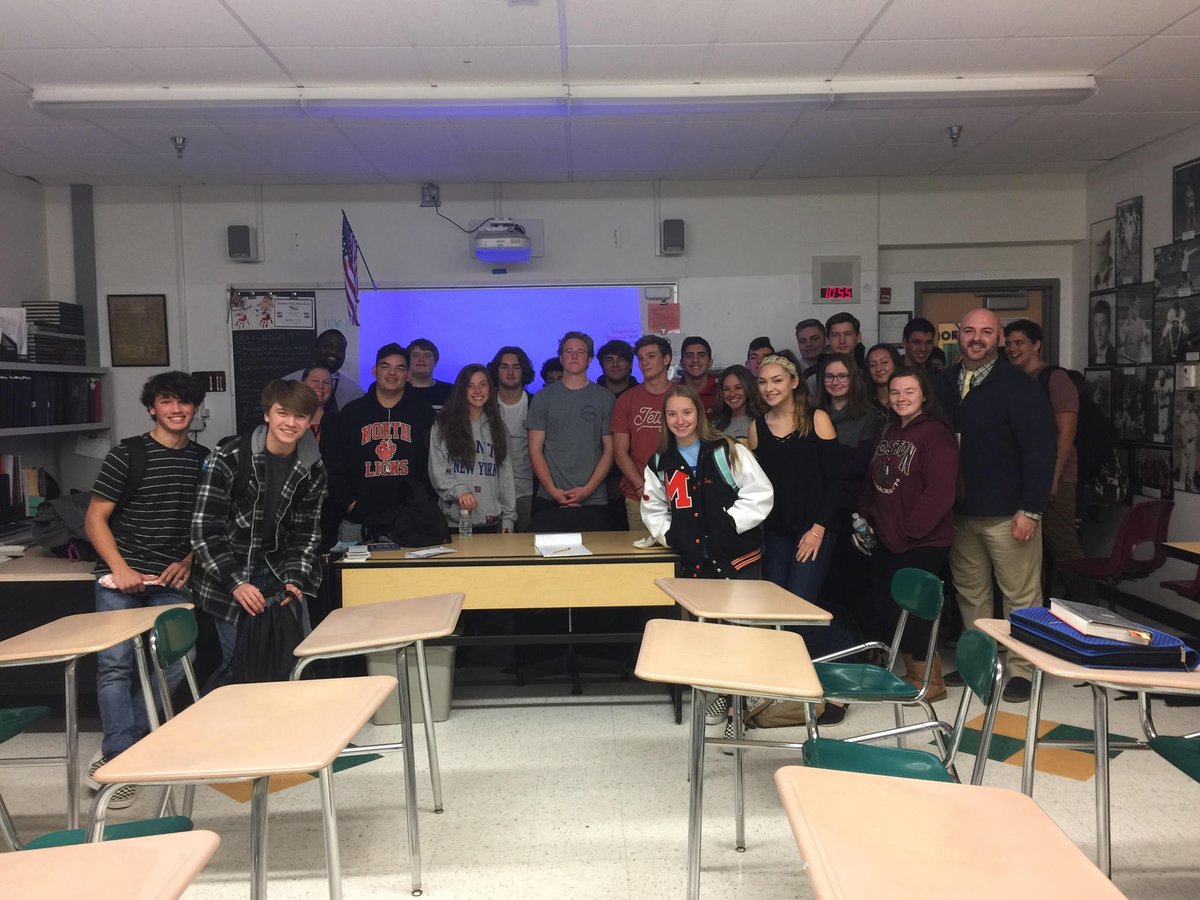 MiddNorthGLP3's tweet photo. Special Thanks to Monmouth County Court Services Supervisor II Rebecca Butler and Court Services Officer 2 Todd Jones for coming to speak to the @MiddNorthGLP3 and Mr. Scala's US History students.
@HighSchoolNorth @HSNPrincipal @DrGeorge_MTPS @MTPSpride https://t.co/A80giknBKf