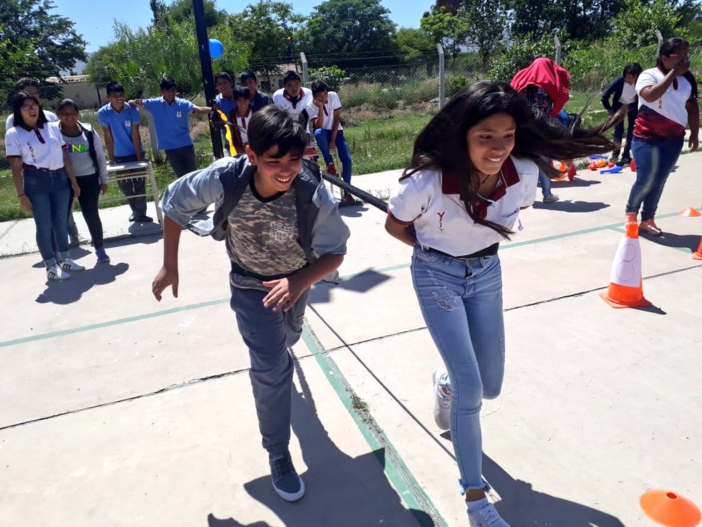 Daiana1715's tweet photo. Jornada de Integración con Esc Primaria Gob Manuel Solá, organizado por el Taller de Deporte #ESA #LasPalmas5150 @aniberruezo @MartaMariaMerlo @licdanielmamani @fguillesaavedra @AlancayDel  #Cerrillos https://t.co/zxoAmzPBFQ