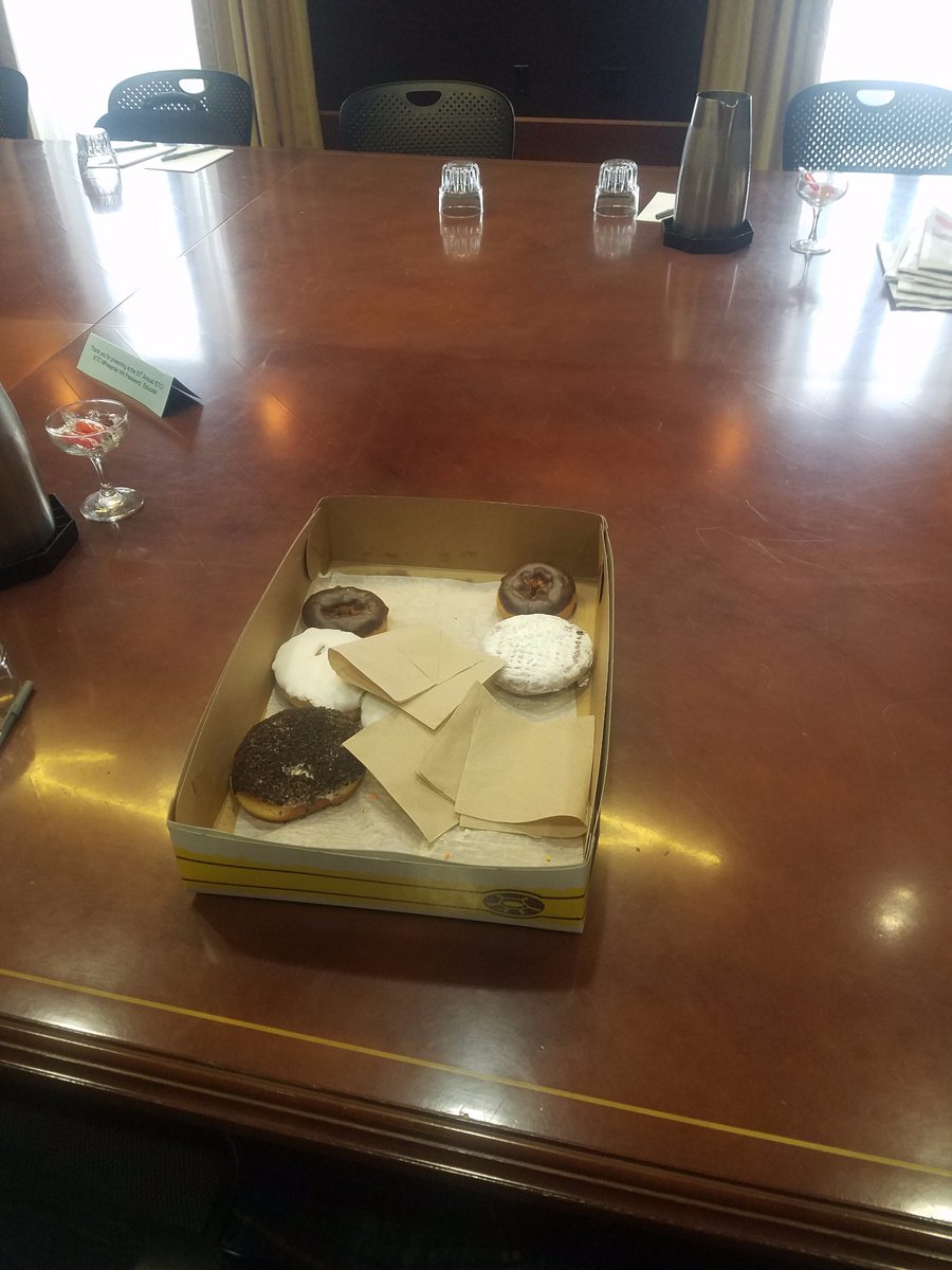 JMGubbins's tweet photo. When you walk into an empty  presenter ready room at #IETC2018 fins a box of @MelOCream donuts?! Yeah...that may or may not have just happend. #OKitdid #presenterperk #runninglater https://t.co/9KTgwwGhnt