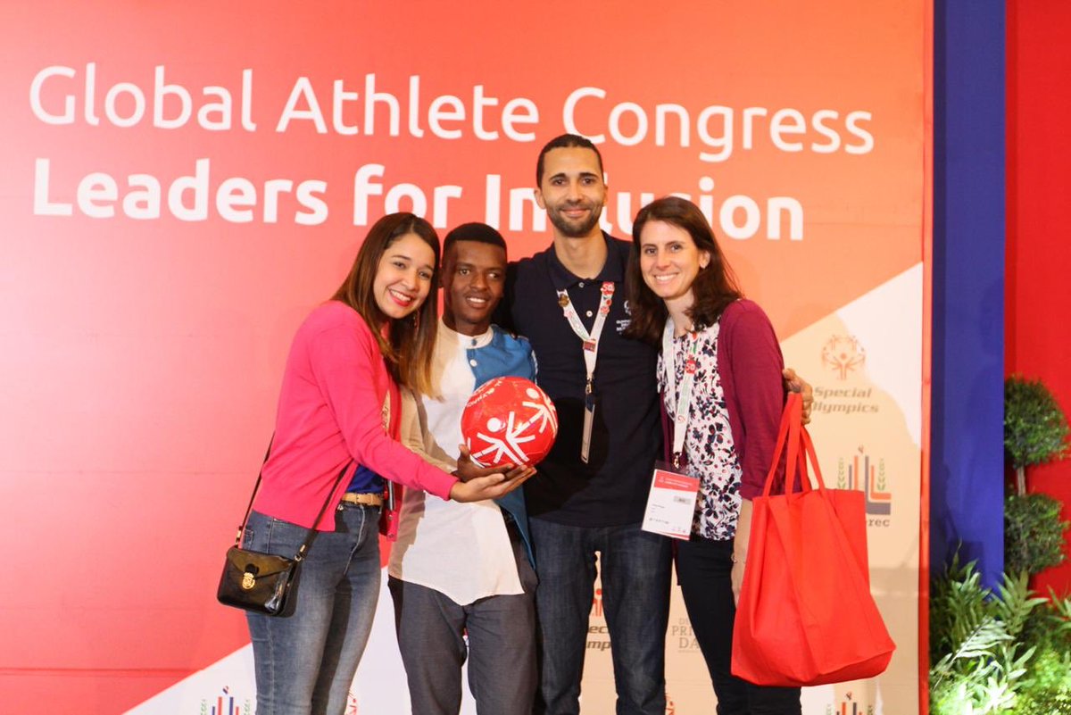 RDincluye2018's tweet photo. Esta mañana culminó el programa del Congreso Global de Atletas, un evento cargado de aprendizajes sobre el futuro de Olimpiadas Especiales, los roles del atleta y su impacto como movimiento de INCLUSIÓN alrededor del mundo.

#Unidosporlainclusión
#RDincluye2018 https://t.co/l7MXv6u6tB