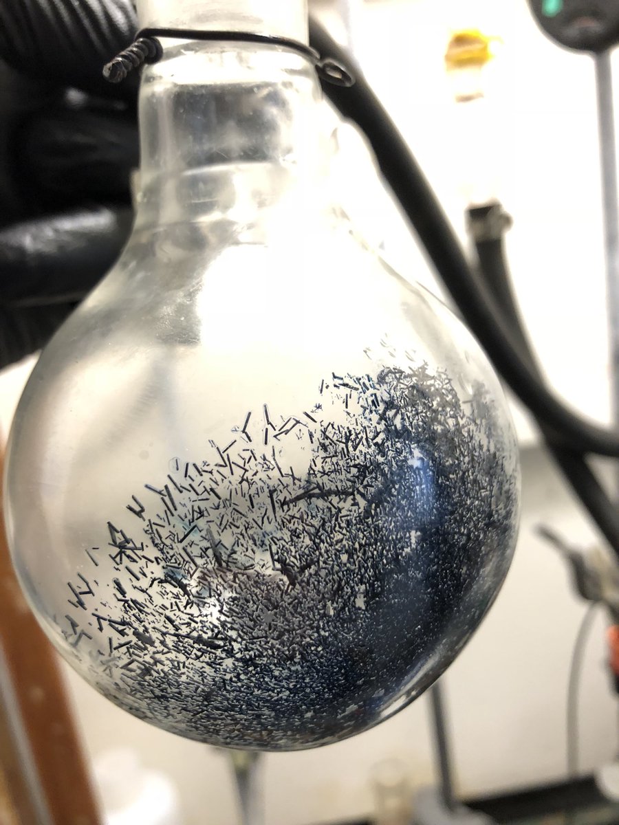 ANDesnoyer's tweet photo. Like most inorganic chemists, I love the colours of transition metals. But here’s some pretty blue crystals that are all organic! #crystalpic #RealTimeChem https://t.co/wpgNrY5P7n