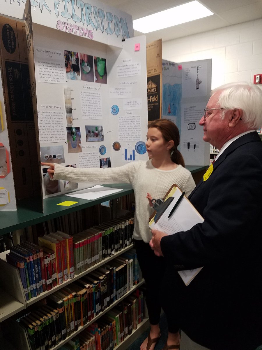 FowlerCMS's tweet photo. It was an awesome Science Fair day @CaloosaM!! Our students learned so much more than they are aware of! So many thanks to Scientists' Society of SW Florida! #EdisonFairs #SWFL #AVID @PrimeWibb @AnnTikka https://t.co/F4CnXEoTbv