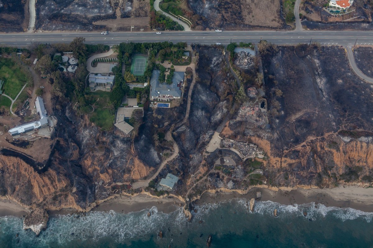 aerial photo of Woolsey Fire burn area