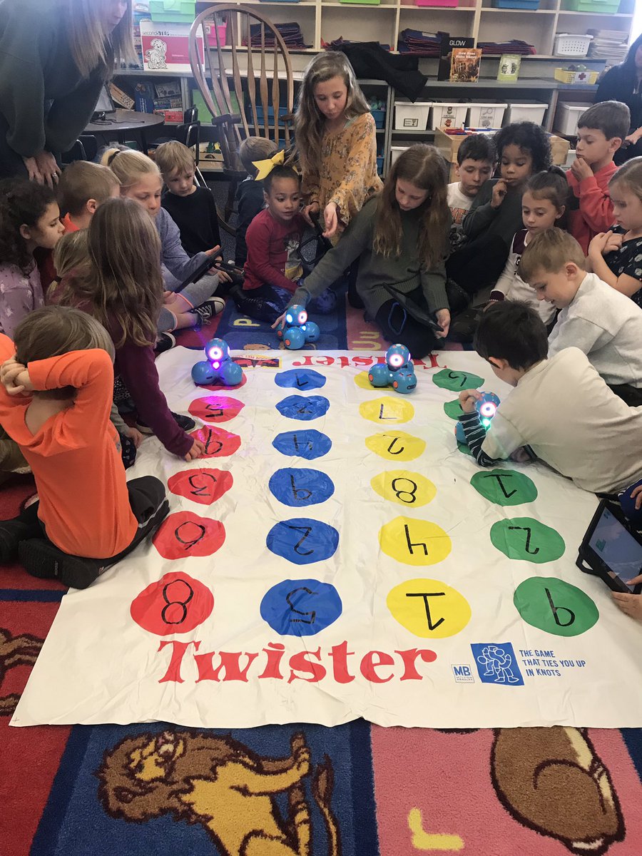 Kindergarten students programming Dash to do some adding with the help of some 5th grade buddies! #coding #STEAM #STEAMwork <a href="/EBEKindergarten/">EBE Kindergarten</a>