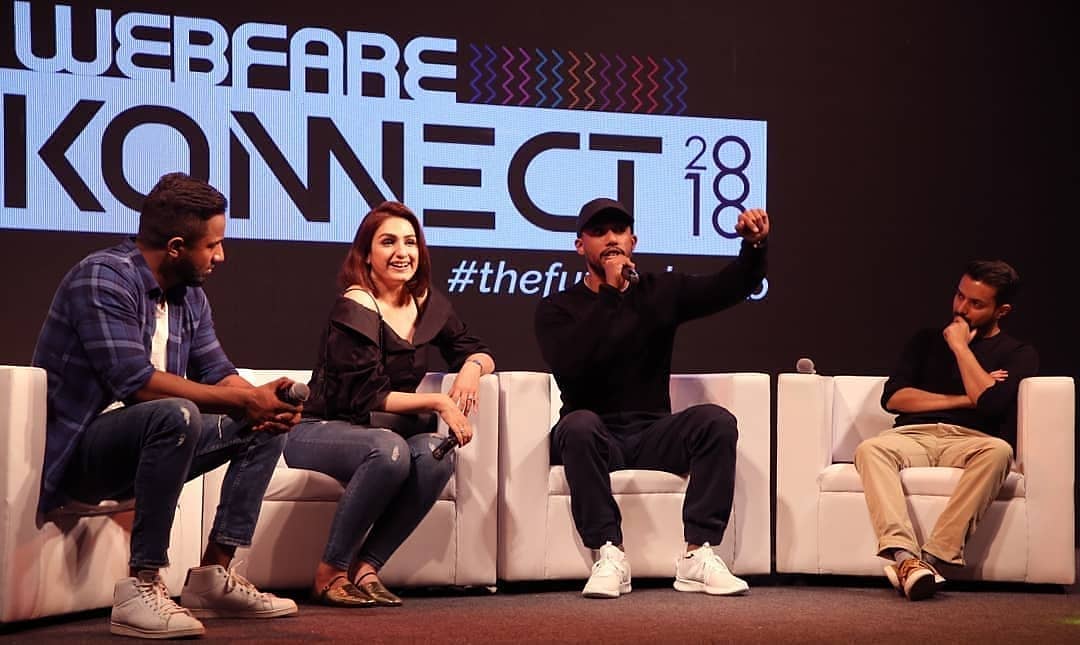 WebFareLive's tweet photo. Akriti Kakkar, Dino James and Vaibhav Bundhoo (Music Director, TVF) decoded the making of Original #Music for Web
#YehKaunClave #CraveForConclave #KseKonnect  #कseKonnect #LevelUp #WebfareKonnect2018 #Konnect2018 #Webfare #Conclave #Conference #Summit #WFK2k18 #WebFest #WFK2018 https://t.co/2lLT7Tt5lr