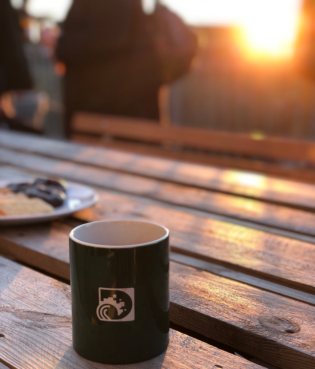 matthesho's tweet photo. #Glühwein Saison erfolgreich mit dem @bdstdio und dem Innovationsteam von @innogy im #funkhaus in #bochum eingeläutet https://t.co/oNwbTrWE0P