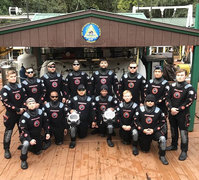 CDAtechnical's tweet image. It's graduation day at CDA!! Good luck to all of our grads on their next epic adventure! #grad18 #graduates #CDAtech #commericaldiver #graduationday #underwaterwelder #career #veterans #weldlife #weldaholics #kirbymorgan #hardhatlife #HardHatDiver #Comme… ift.tt/2qRD9KY