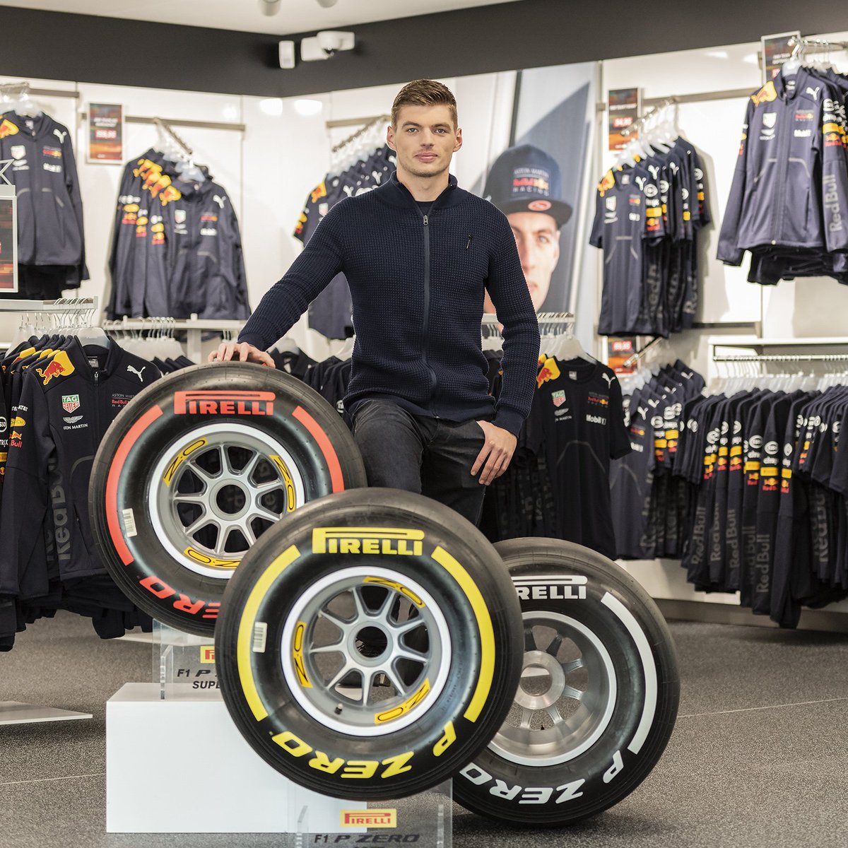 Max Verstappen on Twitter: "The F1 I at the are now on display at the Max Verstappen store in Swalmen (The Netherlands) 👍 Thanks, @pirellisport! #Fit4F1 https://t.co/H1CfyZYq3p" /