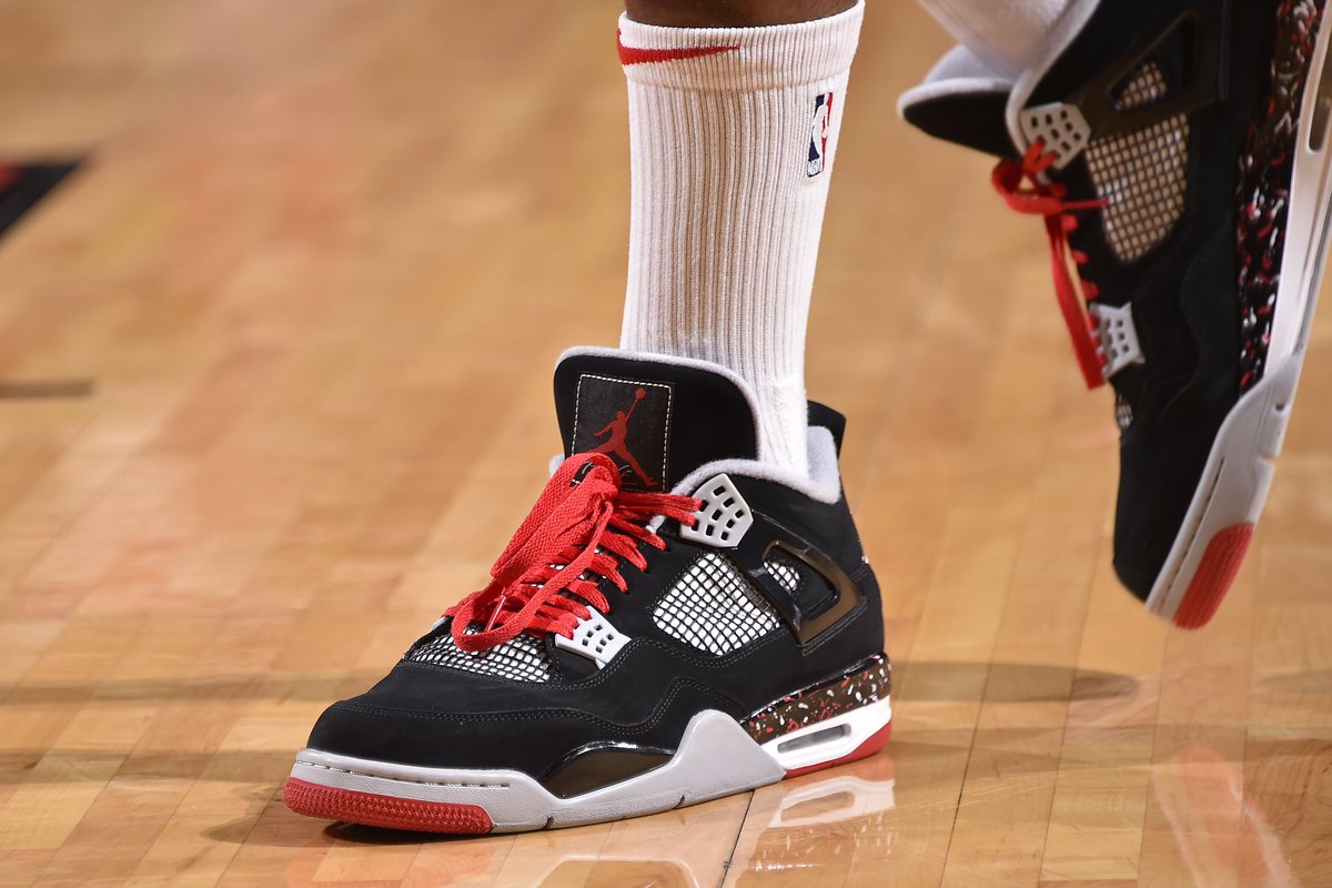 drake jordan 4 splatter