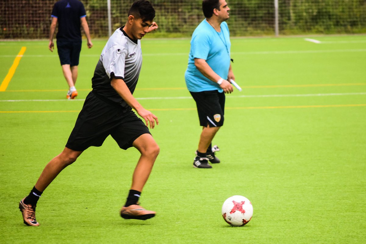 Queremos desear mucha suerte a <a href="/ganchotes/">Eduardo Vilchez</a> en esta nueva etapa al <a href="/EXT_UD/">Extremadura UD</a>. 
El técnico Eduardo Vilchez, estuvo presente al #BarcelonaFootballTryout y todos pudimos disfrutar y aprender de él durante el primer día. 
Éxitos!