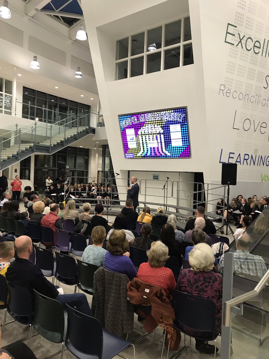 CEO_GMYF's tweet photo. @NewmanRCMusic introduces the evening. Welcome to @CHSupdates @TeamWaterhead @OasisLeesbrook @Failsworth_SSC @TOANTandL If you thought #Oldhan didn’t have talent, you’re wrong. #GospelChoir https://t.co/Q1bGsO7QxB