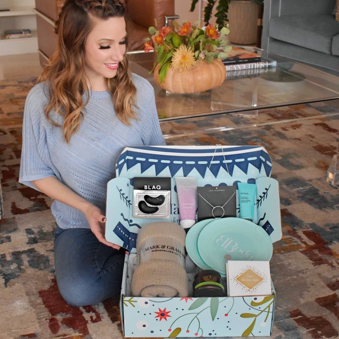 stuartbrazell's tweet image. Just received my @FabFitFun Winter Box and I&apos;m obsessed! Get your first one for just 40 bucks when you click here: fabfitfun.com/get-the-box/?c… it&apos;s filled with so many amazing full size products! #fabfitfun #FridayFeeling #fabfitfunpartner