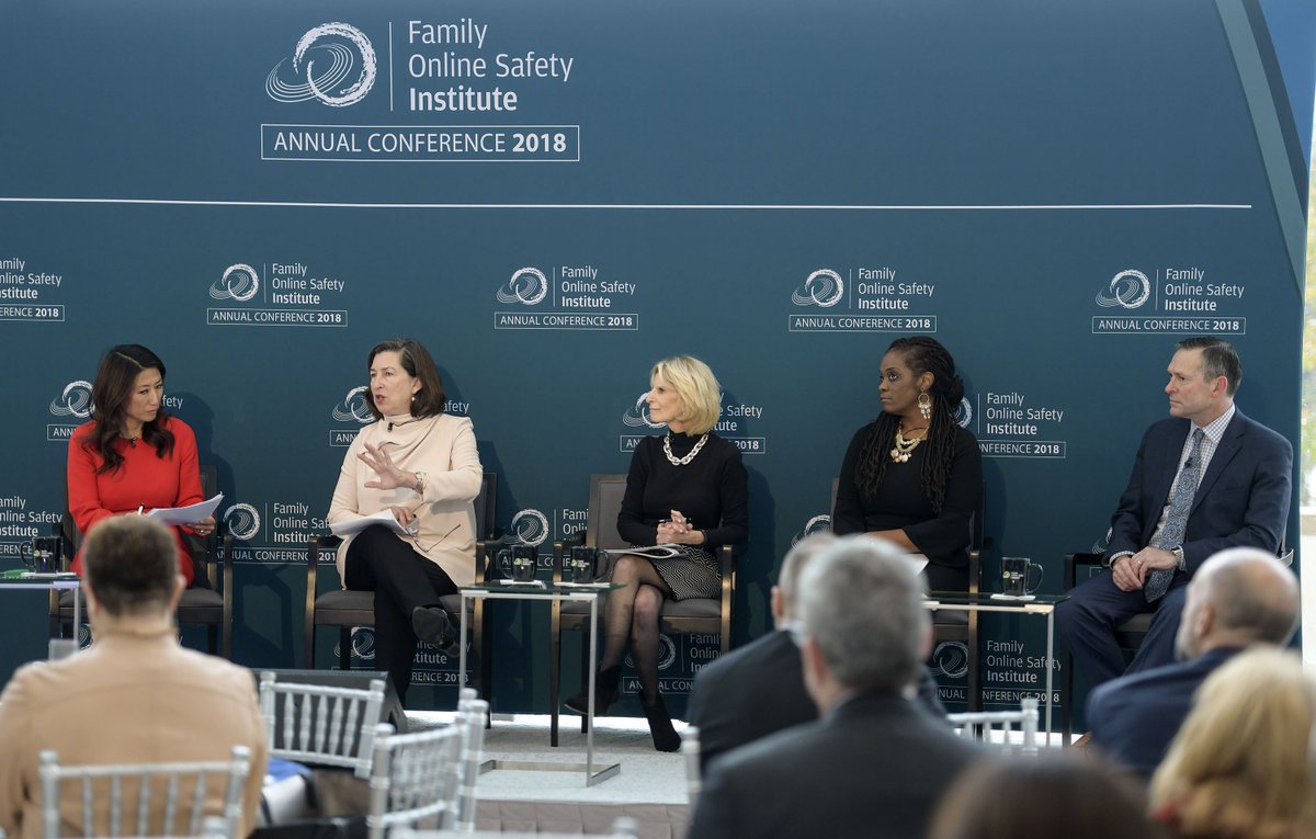 FOSI's tweet photo. A big thanks to all of our sponsors, exhibitors, attendees, and everyone who helped make #fosi2018 such a success! We can't wait to share more photos, clips, and updates from the conference with everyone soon! https://t.co/GboEyywME2