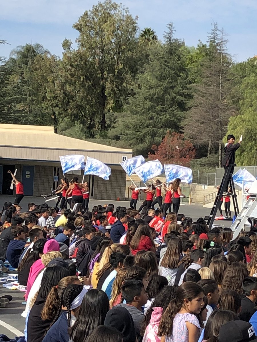 ApZwack's tweet photo. The 5th &amp; 6th grade EC Eagles have “flown” to Canyon Hills Jr High to watch the incredible talents of the Ayala Band and Colorguard! https://t.co/9j50ZkzJfe