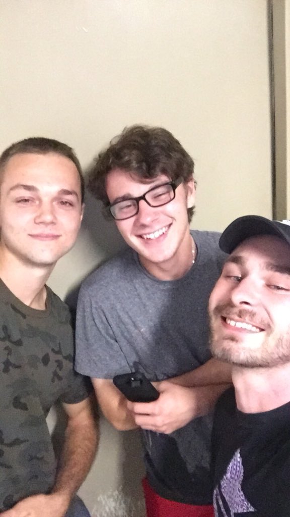 Gage_DeWitt80's tweet photo. We’re slowly becoming OGs to this game.😂                                              Happy 22nd buddy 🎉 🎈 🎊 https://t.co/1RtYrMh9fu
