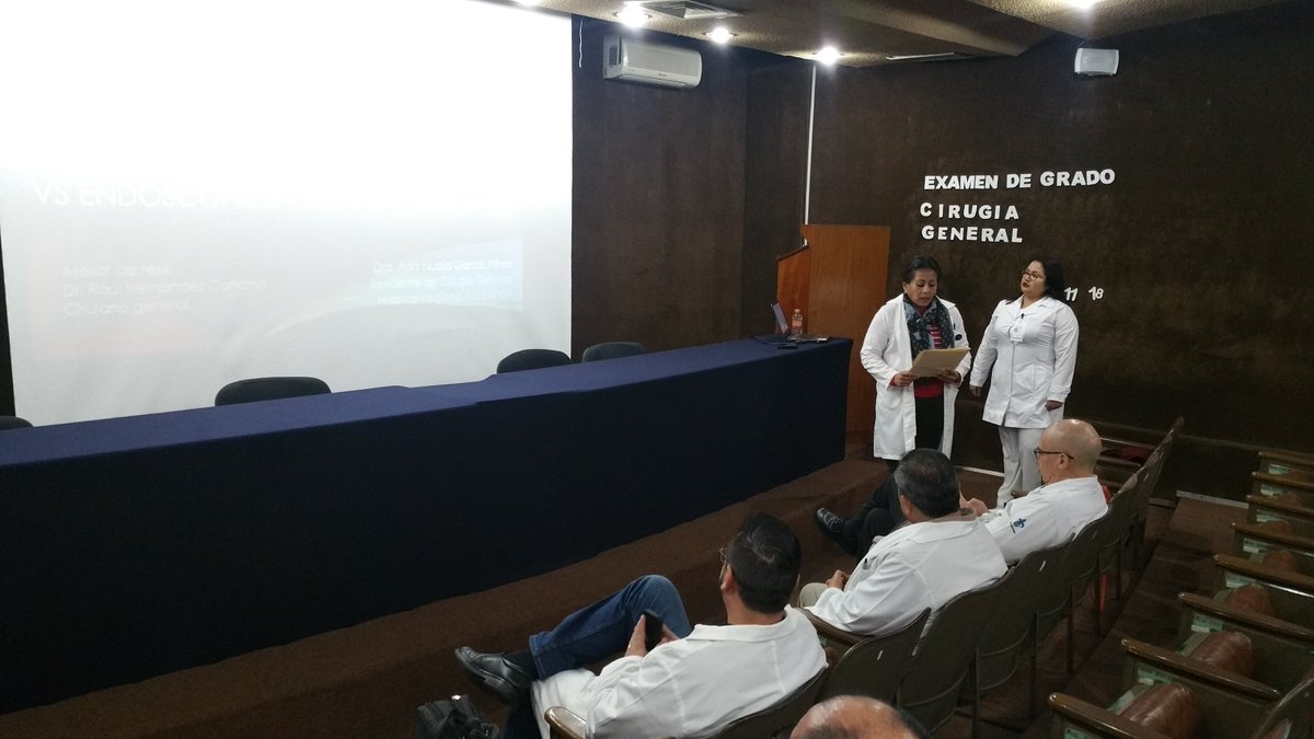 Ens_HRRB's tweet photo. Inicia Examen de Grado para obtener la Especialidad en Cirugía General Médico Ada Nubia García Pérez. Tesis Coledocolitiasis, comparación de comorbilidades y complicaciones postquirúrgicas de tratamiento abierto vs endoscópico.
#HRRB https://t.co/17C4ZmFaWi