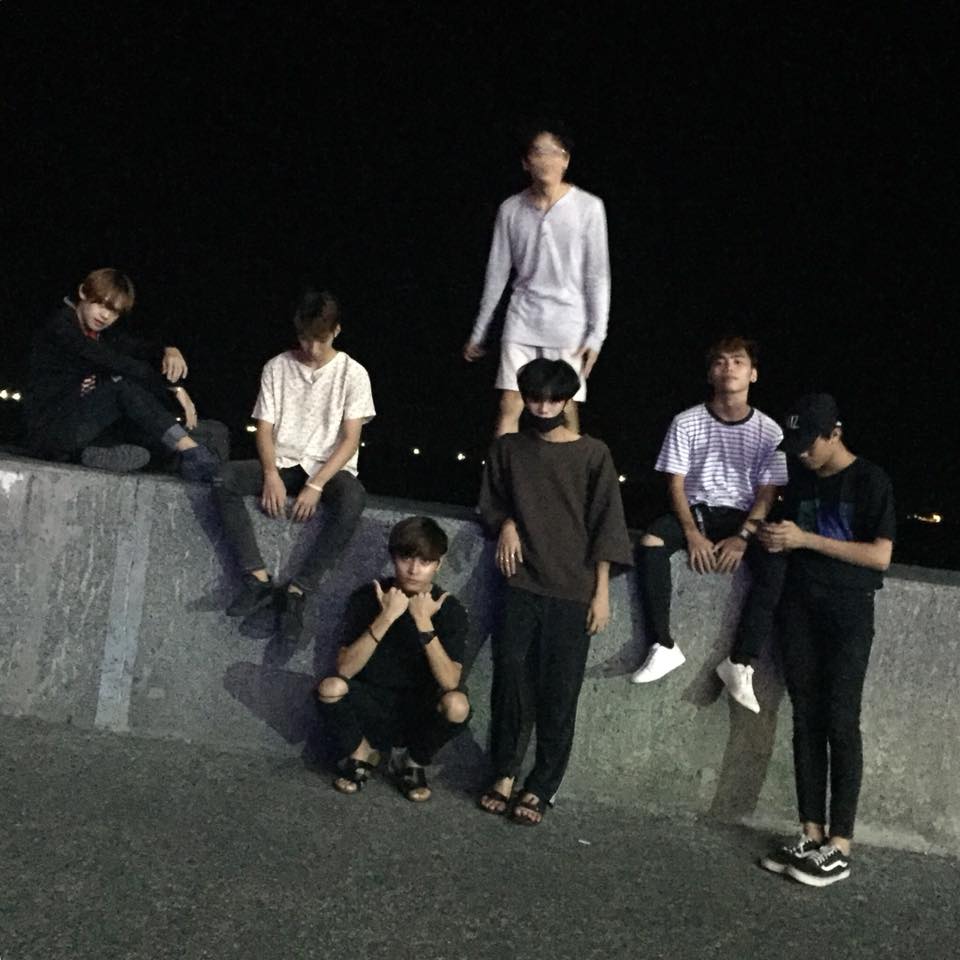 rairaiqt's tweet photo. S Q U A D   G O A L S ❣️ 🥰 💎
"A SeaSide Moment Tribute" 

#CaratSelcaDay  #PHCarats #GirlVersion #BoyVersion @pledis_17 https://t.co/N2OlcEm42G