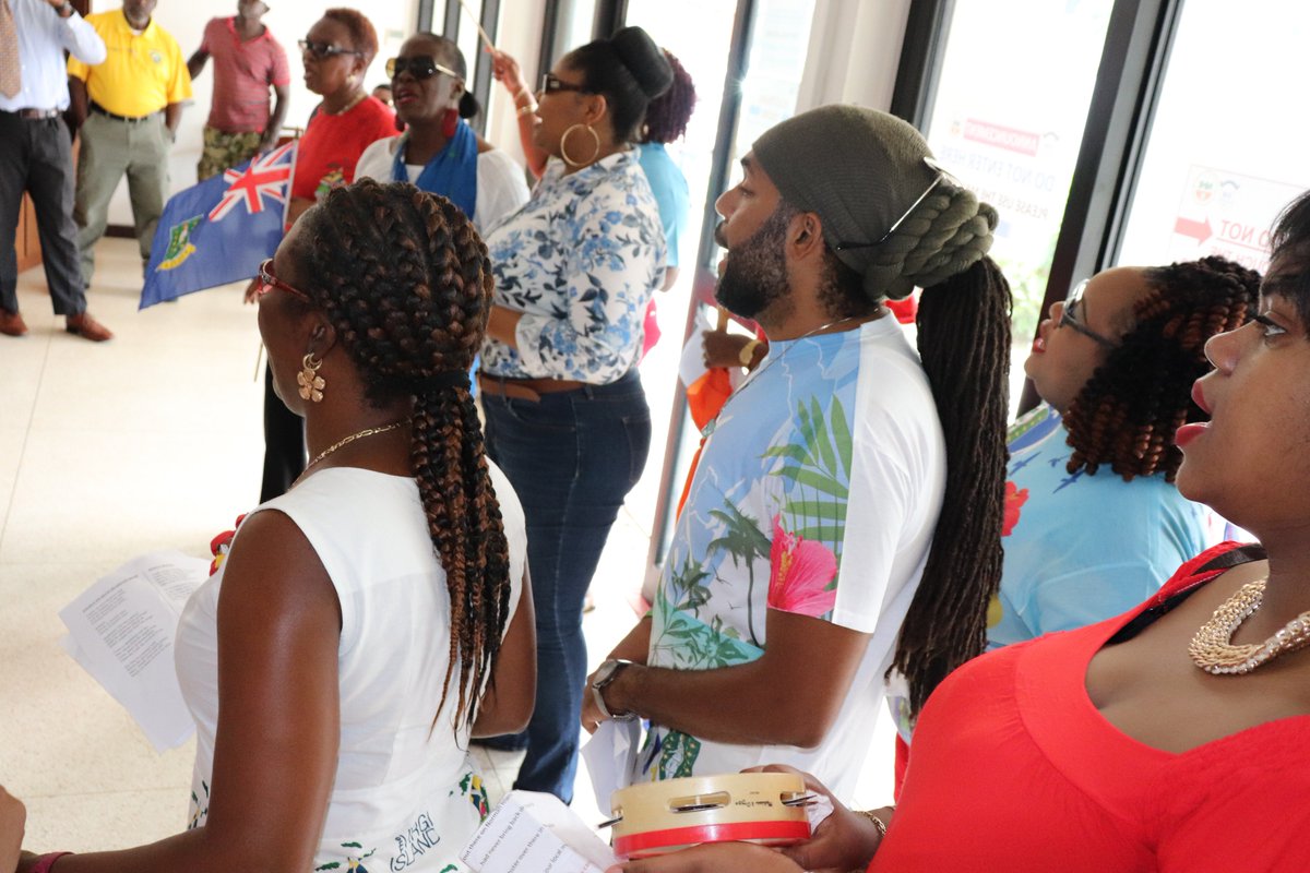BVINHI's tweet photo. Happy VI Culture and Heritage Week! Here's a few scenes with the Cultural Carolers (from the Ministry of Education and Culture) who serenaded us earlier today. #BVICulture #NHIBVI #VICultureandHeritageWeek #BVICultureWeek2018 https://t.co/PK2eLBespd