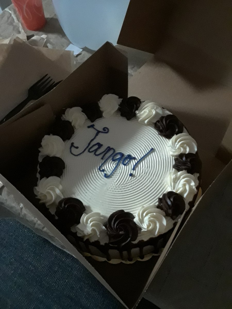 TangoGW's tweet photo. Tango Dance Party Tonight in Mitchell Hall 7-11 514 19th st NW, 9:30 party with DJ Harvey and beginner lesson 7:15PM and advanced beginner 8::30PM. Snacks and midnight birthday cake and birthday dance for November born! #gwu #gwu2022 #raisehigh #argentinetango https://t.co/Dy5jt6BiEE
