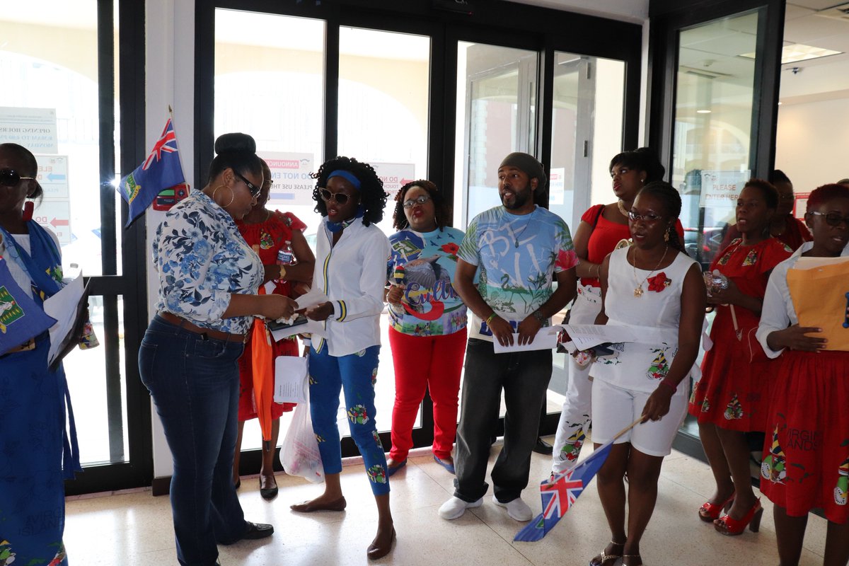 BVINHI's tweet photo. Happy VI Culture and Heritage Week! Here's a few scenes with the Cultural Carolers (from the Ministry of Education and Culture) who serenaded us earlier today. #BVICulture #NHIBVI #VICultureandHeritageWeek #BVICultureWeek2018 https://t.co/PK2eLBespd