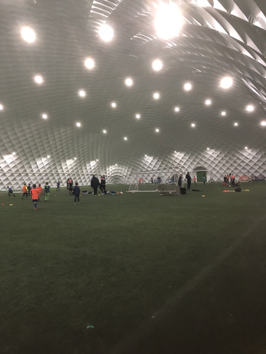 Marc58's tweet photo. Friday night in the dome with Zack  #bwfc #developmentsession https://t.co/Aj8Rbg4J1H