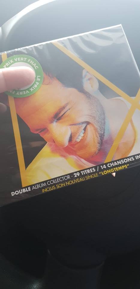 Melango28's tweet photo. @Amir_Off  Impossible de trouver ton CD au Canada 😭😭
J'ai du trouver quelqu'un qui me l'a acheté et me l'a envoyé ! 
Nous sommes tristes d'avoir été oublié de l'autre côté de l'Océan. @Amir_Off https://t.co/NUnWiigN2k