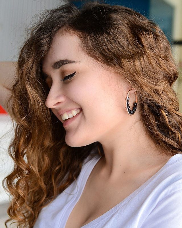 NineCarpStudioS's tweet photo. Gold hoop earrings with gemstone beads 🎁 Cute gift idea for Her 🎁 ⁣
- 20 OFF with cuopon code INSTA20⁣

#fashionjewelry #instajewelry #jewelrygram #jewelryaddict #jewelrydesign #jewelrylover #jewelryforsale #jewelrydesigner #jewelryoftheday #finejewelry #jewelryporn #… https://t.co/QnYYG2iAbR